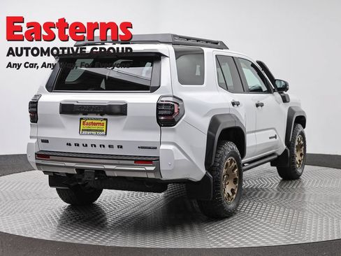 Used 2025 Toyota 4Runner Trailhunter AWD/4WD image 5
