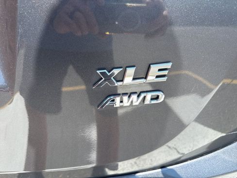 Used 2016 Toyota RAV4 XLE AWD/4WD image 44