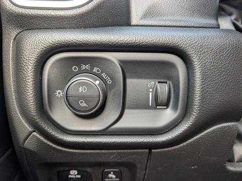 Used 2022 RAM 1500 Big Horn image 36