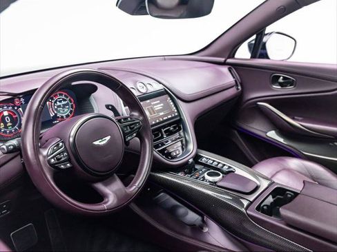 Used 2022 Aston Martin DBX AWD/4WD image 3