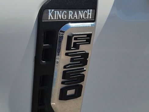 Used 2024 Ford F350 King Ranch w/ FX4 Off-Road Package AWD/4WD image 9