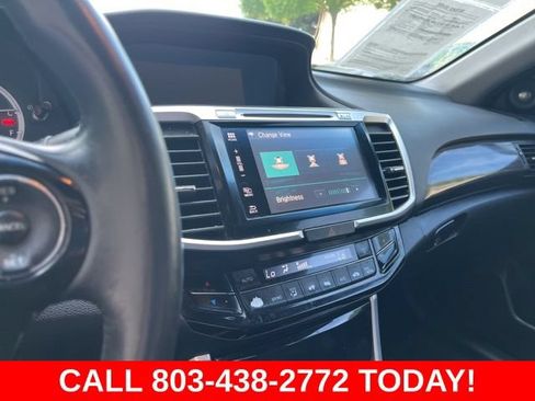 Used 2016 Honda Accord EX-L image 25