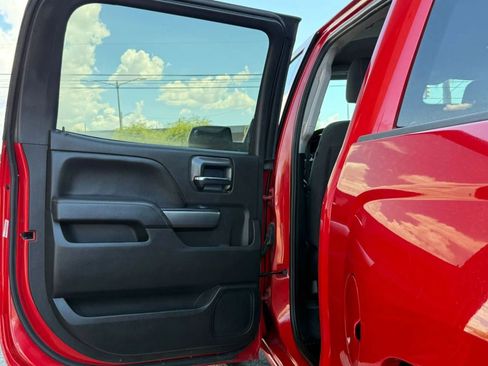 Used 2018 Chevrolet Silverado 1500 LT w/ All Star Edition image 48