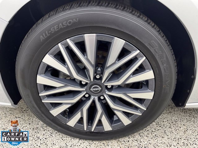 Used 2024 Nissan Altima 2.5 SV FWD image 14