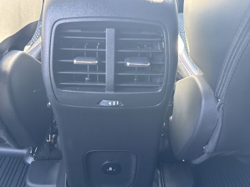 Used 2025 Ford Escape ST-Line w/ Equipment Group 301A image 23