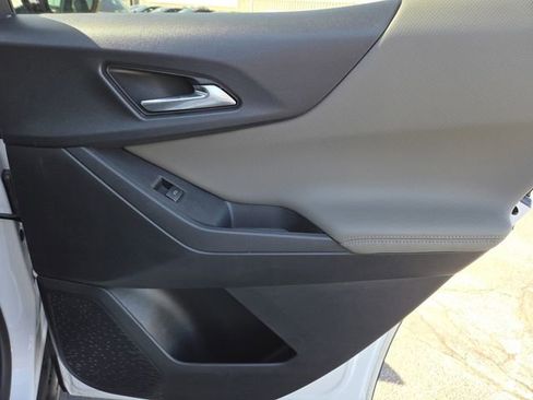 Certified 2026 Chevrolet Equinox LT w/ Convenience Package II image 27