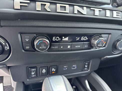 New 2026 Nissan Frontier SV image 18
