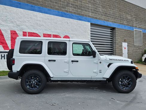 New 2026 Jeep Wrangler Unlimited Sport AWD/4WD image 8