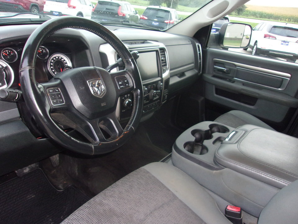 Used 2015 RAM 3500 Big Horn AWD/4WD image 9