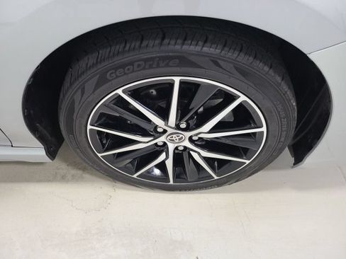 Used 2023 Toyota Camry SE FWD image 35