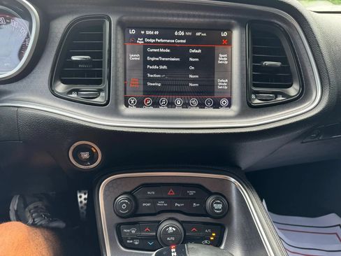 Used 2017 Dodge Challenger GT w/ GT Interior Package AWD/4WD image 17