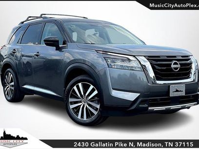 Used 2024 Nissan Pathfinder Platinum
