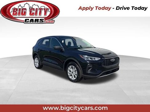 Used 2023 Ford Escape Active AWD/4WD image 1