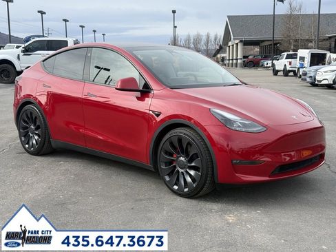 Used 2023 Tesla Model Y Performance image 1
