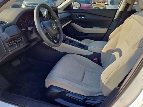 Used 2024 Honda Accord LX image 18