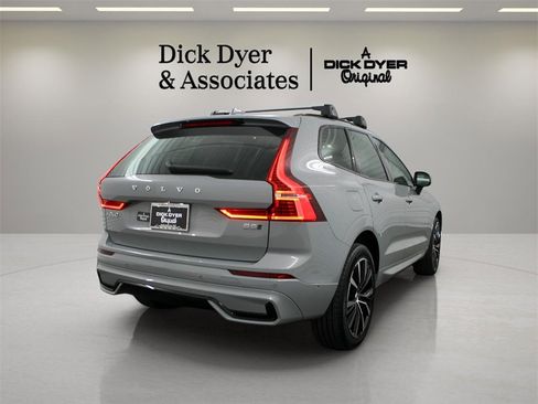 Certified 2025 Volvo XC60 B5 Ultra w/ Climate Package image 2