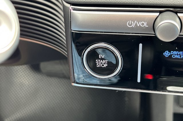 New 2027 Hyundai Ioniq 5 SEL AWD/4WD image 22