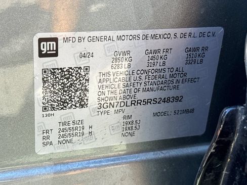 Used 2024 Chevrolet Equinox EV LT w/ LPO, Active Package AWD/4WD image 51