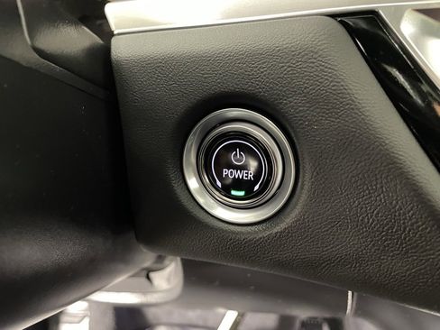 Used 2025 Cadillac Lyriq Sport image 26