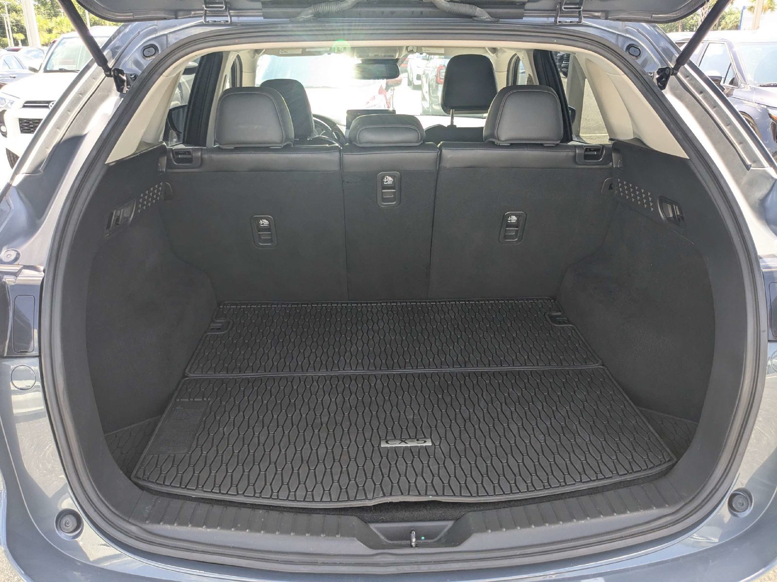Used 2023 MAZDA CX-5 Carbon Edition AWD/4WD image 12