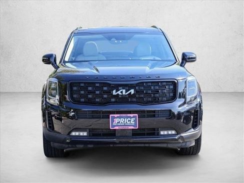Used 2022 Kia Telluride SX w/ SX Prestige Package image 2
