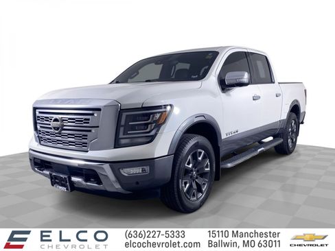 Used 2022 Nissan Titan Platinum Reserve w/ Moonroof Package AWD/4WD image 1