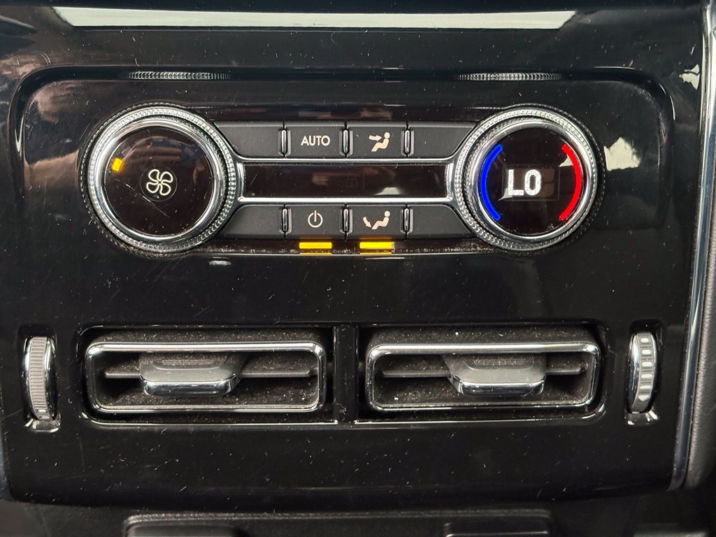 Used 2023 Lincoln Aviator AWD w/ Premium Package image 19