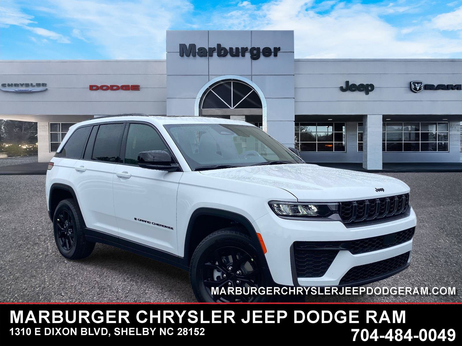 New 2026 Jeep Grand Cherokee Altitude AWD/4WD image 1