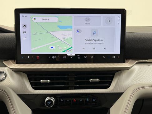 New 2026 Ford Explorer Active w/ Active Comfort Package image 23