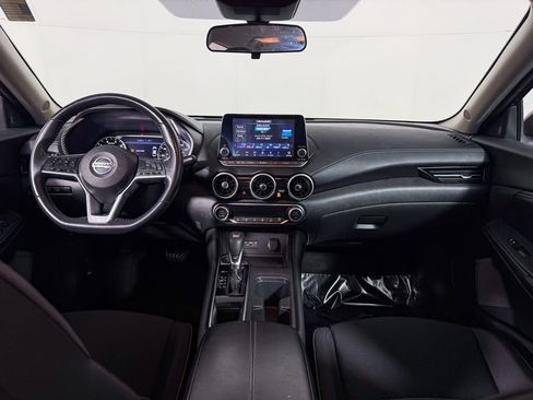 Used 2020 Nissan Sentra SV image 12