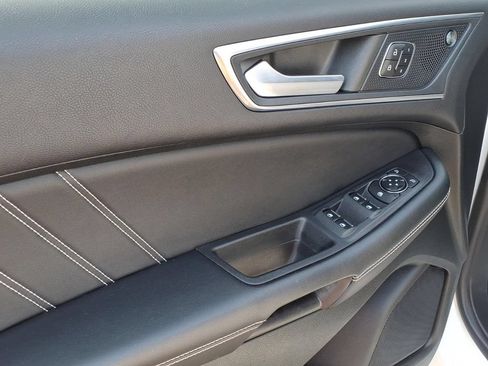 Certified 2022 Ford Edge ST AWD/4WD image 5