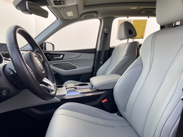 Used 2023 Acura MDX w/ Technology Package AWD/4WD image 15