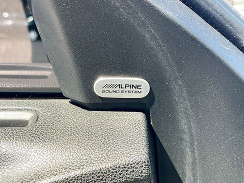 Used 2020 Dodge Charger R/T RWD image 18