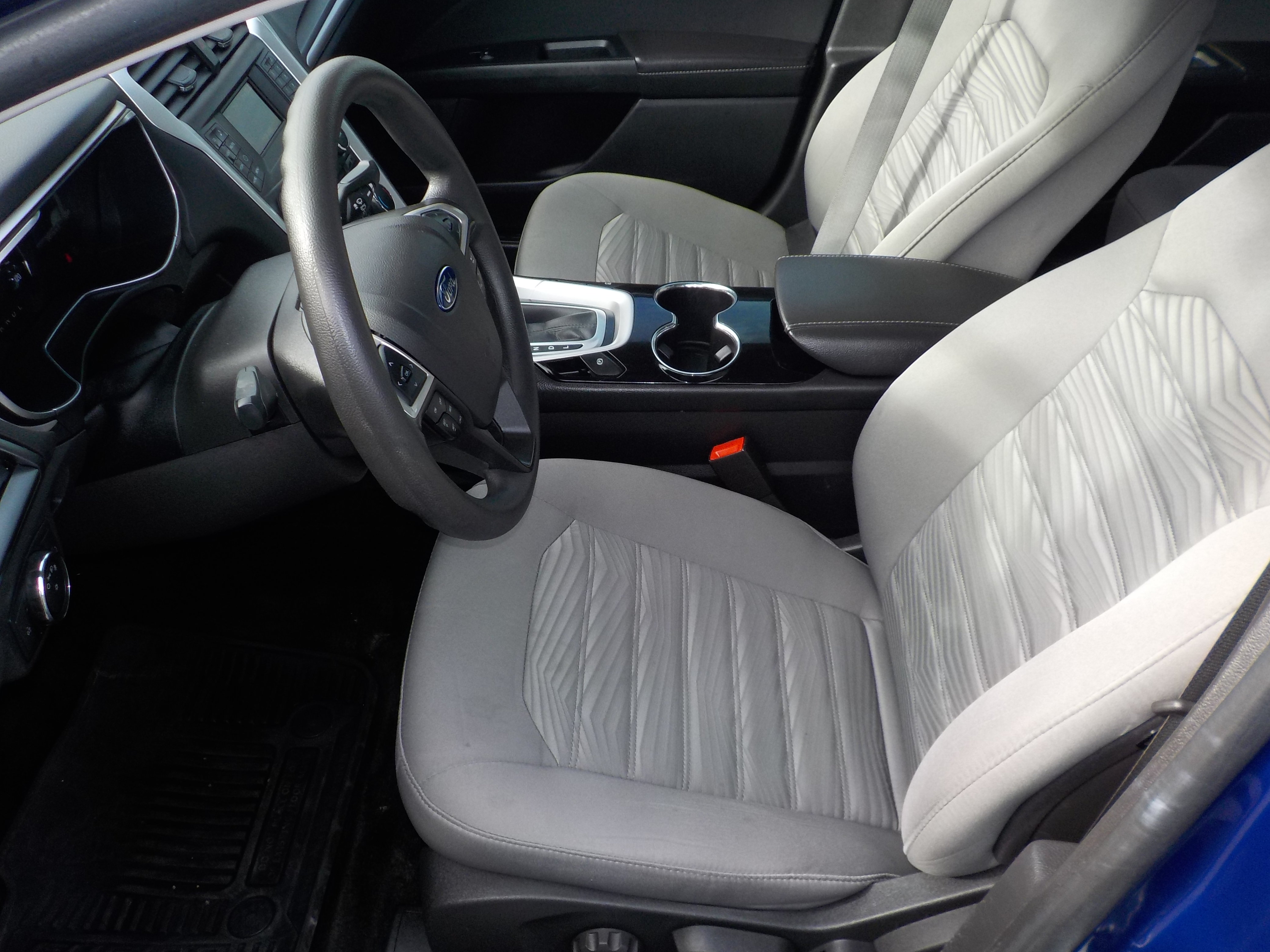 Used 2016 Ford Fusion S FWD image 13