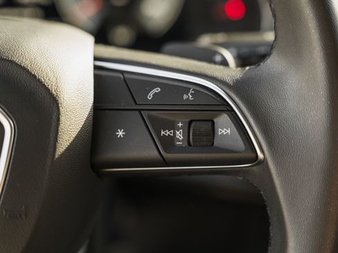 Used 2023 Audi Q7 Premium Plus w/ Premium Plus Package image 19