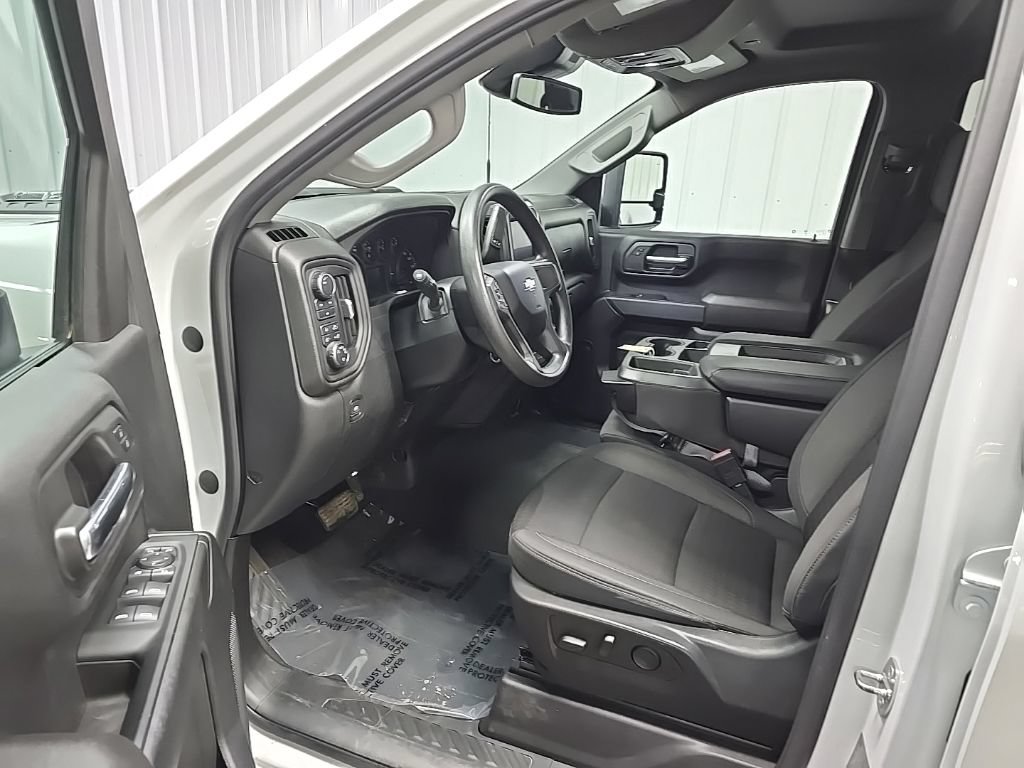 Used 2024 Chevrolet Silverado 2500 Custom w/ Custom Value Package AWD/4WD image 28