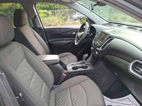 Used 2020 Chevrolet Equinox LT image 11