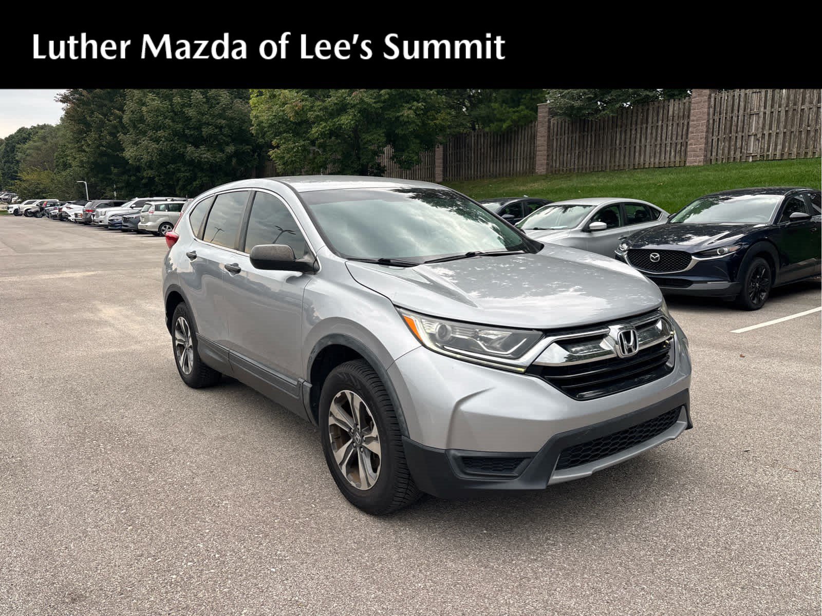 Used 2019 Honda CR-V LX image 1