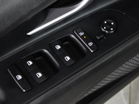 Certified 2024 Hyundai Elantra SEL FWD image 23