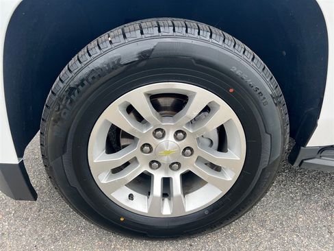 Used 2015 Chevrolet Tahoe LT image 10