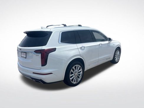 Used 2020 Cadillac XT6 Premium Luxury FWD image 8