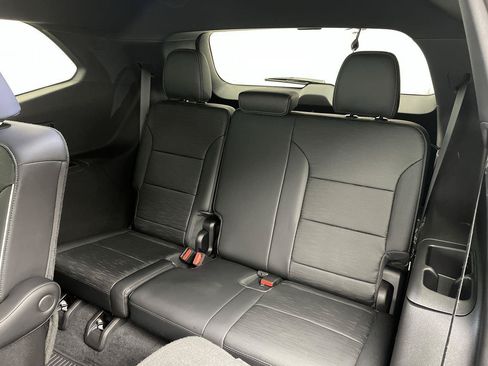 Used 2026 Buick Enclave Sport Touring w/ Power Package AWD/4WD image 12