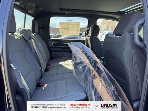 New 2026 RAM 1500 4x4 Crew Cab image 14