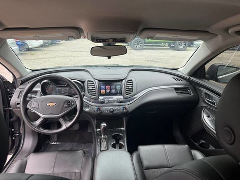 Used 2019 Chevrolet Impala LT image 25