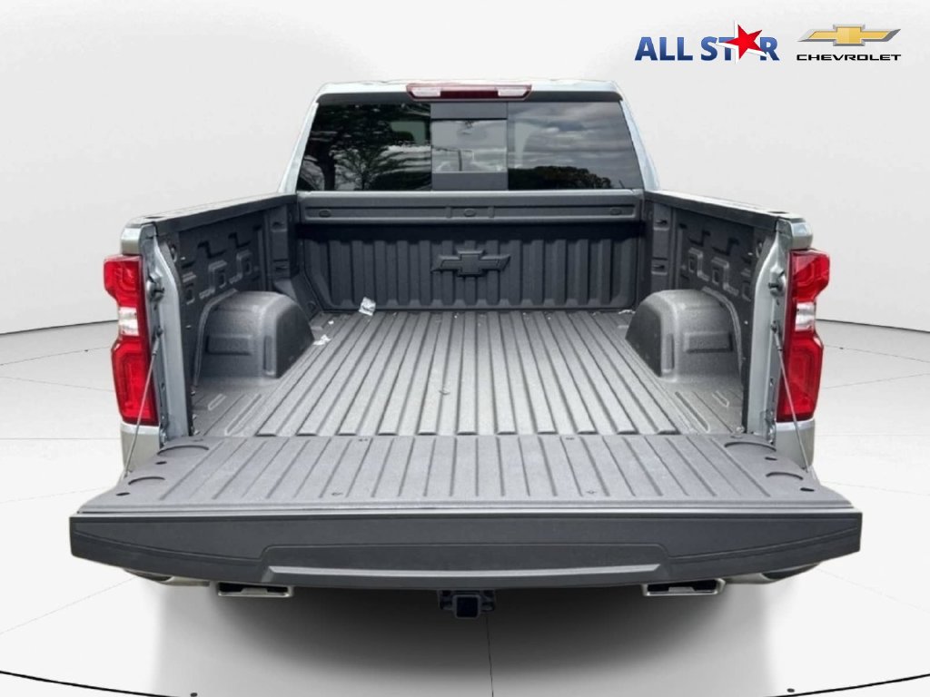 New 2026 Chevrolet Silverado 1500 RST w/ Z71 Off-Road Package AWD/4WD image 2