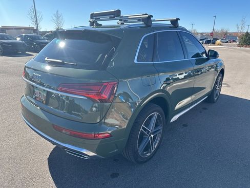 Used 2025 Audi Q5 e Premium Plus w/ Premium Plus Package image 3