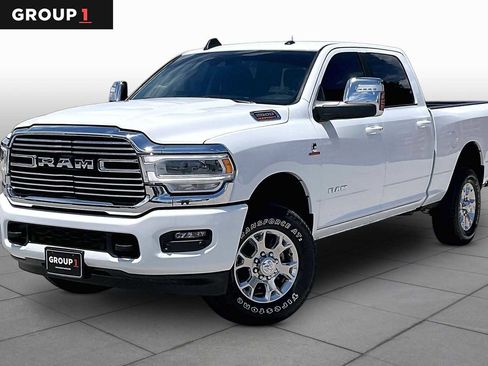 Used 2024 RAM 2500 Laramie w/ Safety Group AWD/4WD image 1