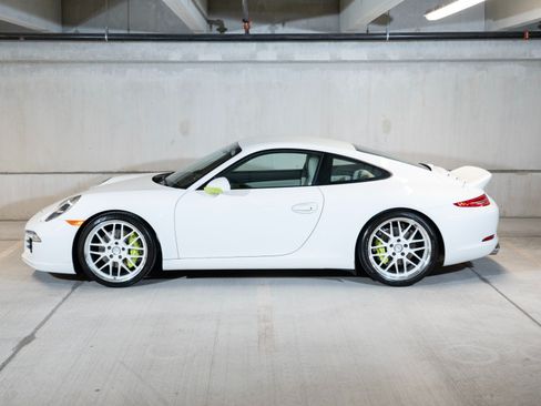 Used 2013 Porsche 911 Carrera S RWD image 2