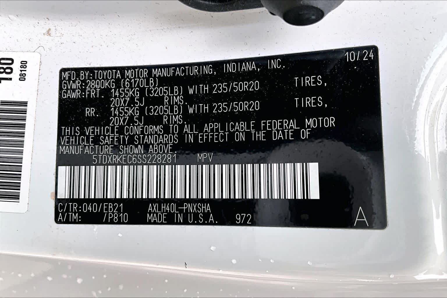 Used 2025 Toyota Sienna XSE FWD image 34