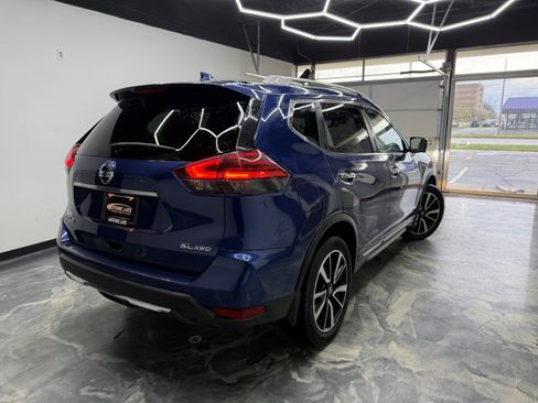 Used 2017 Nissan Rogue AWD image 5